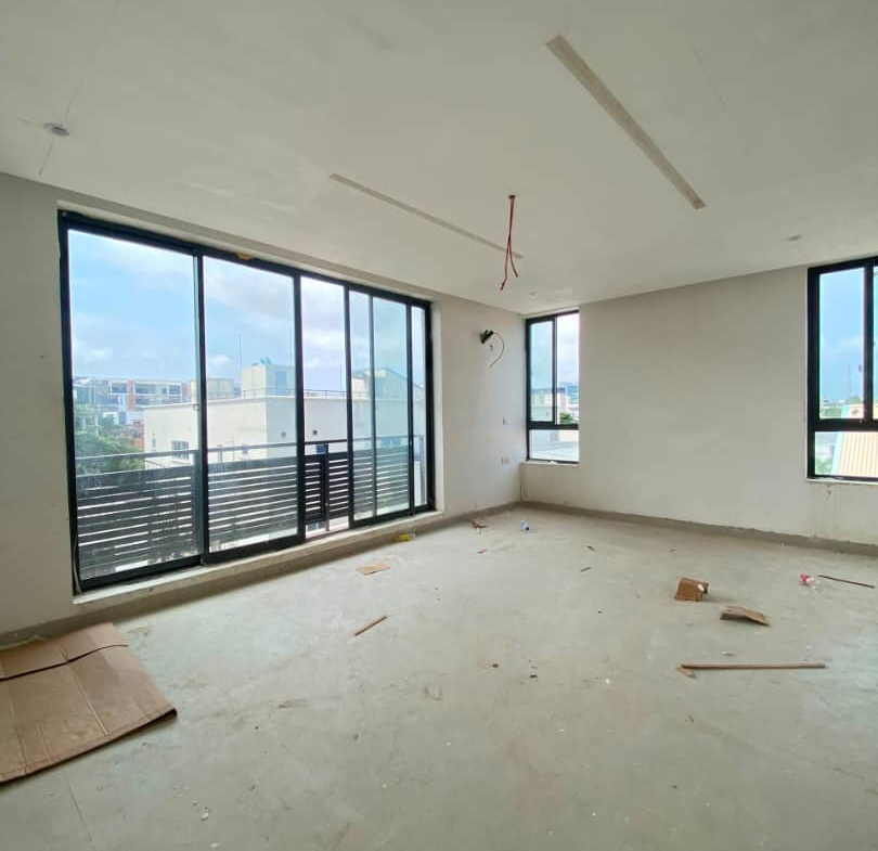 Luxury 2-Bedroom Duplex Apartment with Elevator & Swimming Pool in Victoria Island
