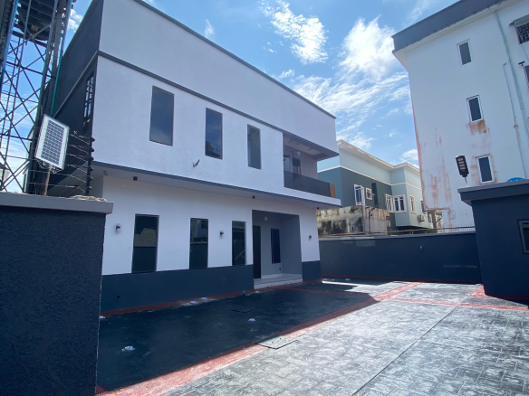 5-Bedroom Fully Detached Duplex with BQ