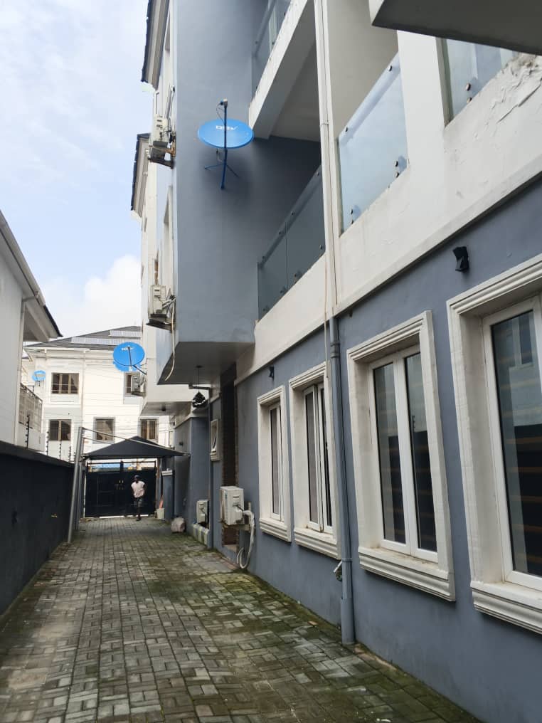 1000148078 4-BEDROOM TERRANCE DUPLEX