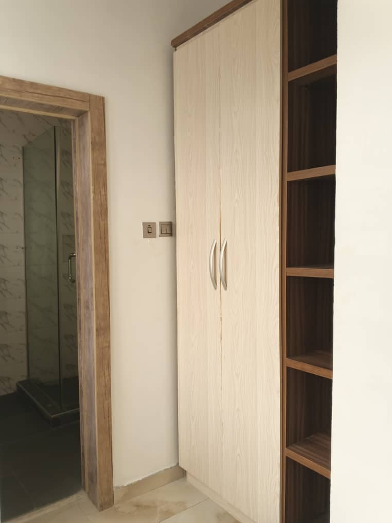 1000148086 4-BEDROOM TERRANCE DUPLEX