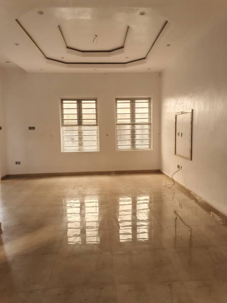 1000148106 4-BEDROOM TERRANCE DUPLEX