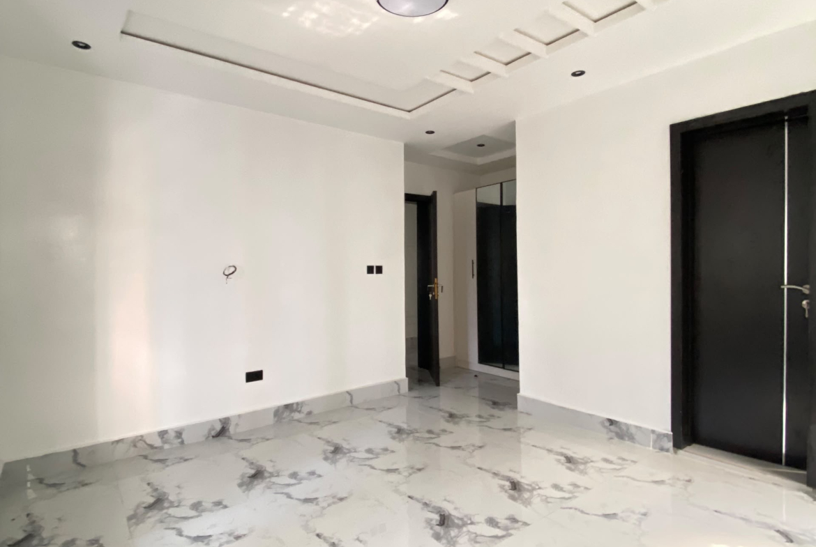 5-Bedroom Fully Detached Duplex with BQ