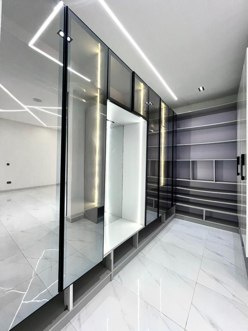 23960 5-Bedroom Detached House + Swimming Pool & BQ