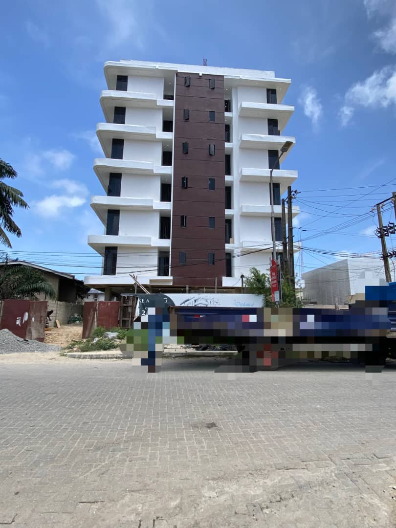 2-BEDROOM APARTMENT WITH ELEVATOR & GYM