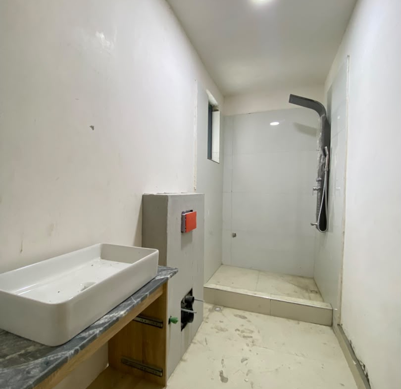 2-BEDROOM APARTMENT WITH ELEVATOR & GYM