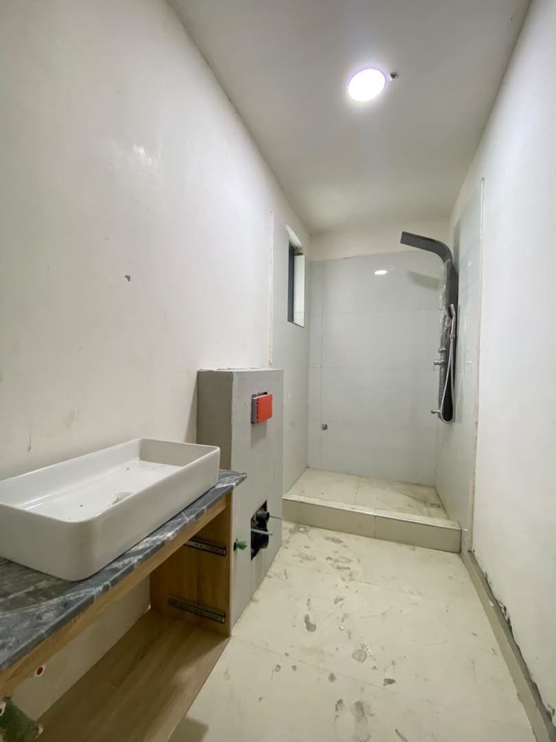 2-BEDROOM APARTMENT WITH ELEVATOR & GYM