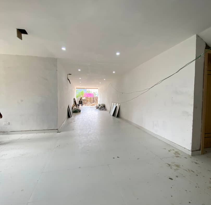 2-BEDROOM APARTMENT WITH ELEVATOR & GYM