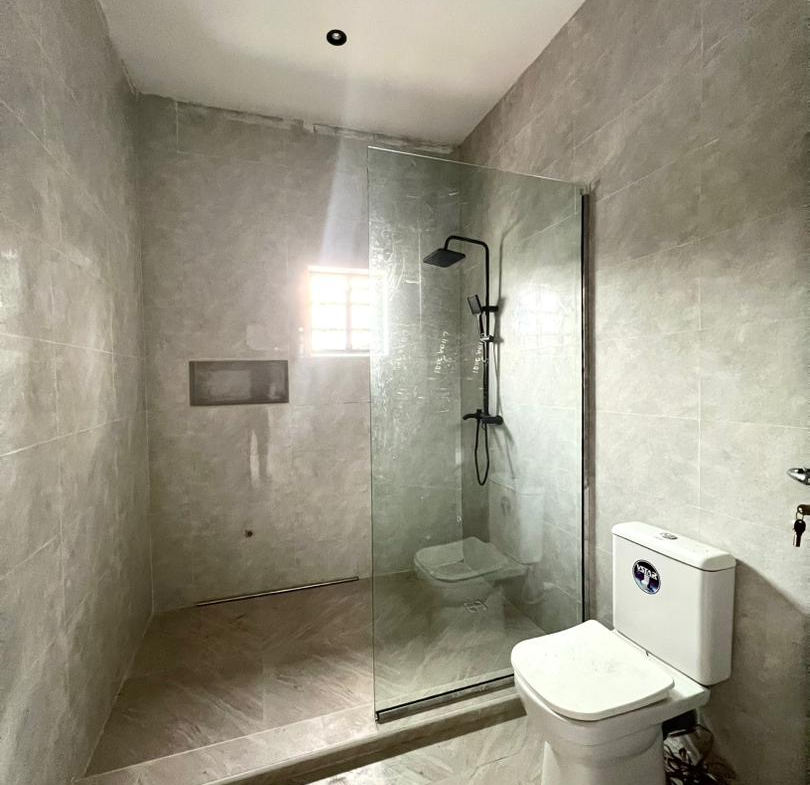 3 & 4 BED TERRACED DUPLEX WITH GYM & S/POOL