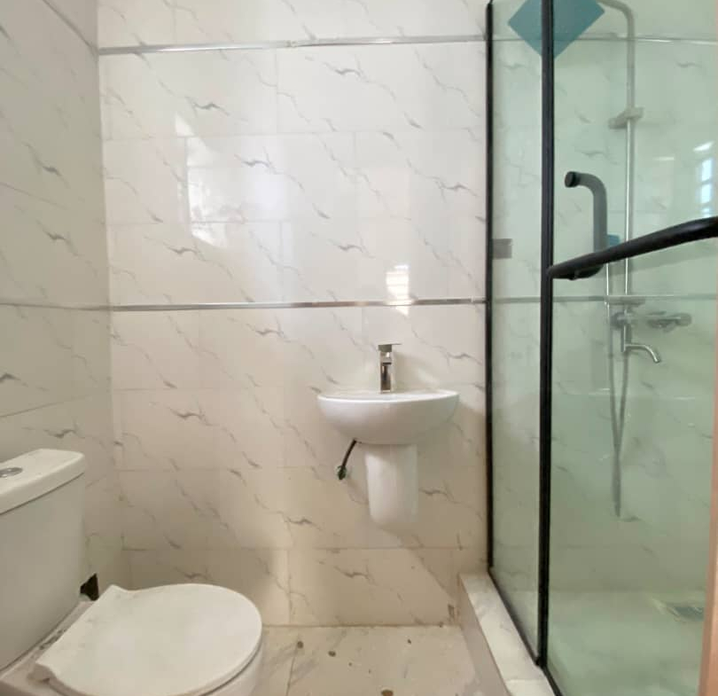 LUXURY 5-BEDROOM FULLY DETACHED DUPLEX WITH BQ