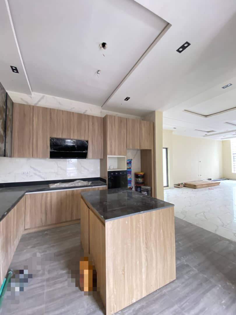 LUXURY 5-BEDROOM FULLY DETACHED DUPLEX WITH BQ