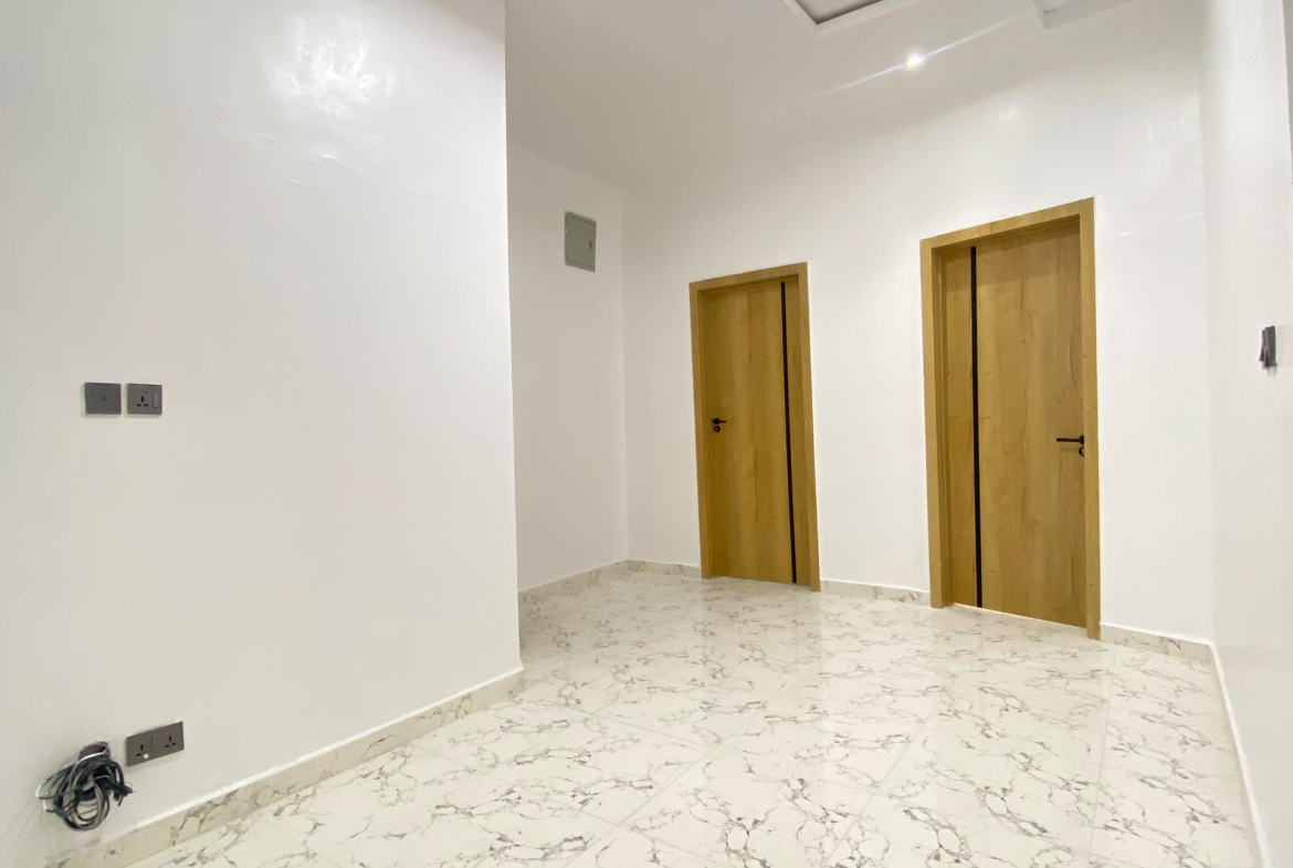 Luxury Redefined: 4-Bedroom Terraced Duplex with Private Pool, Gym & Kids’ Play Area.