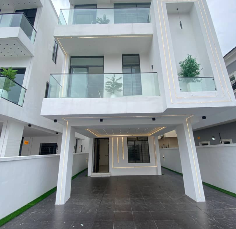 5 Bedroom Fully-Detached Duplex with BQ & Indoor Pool