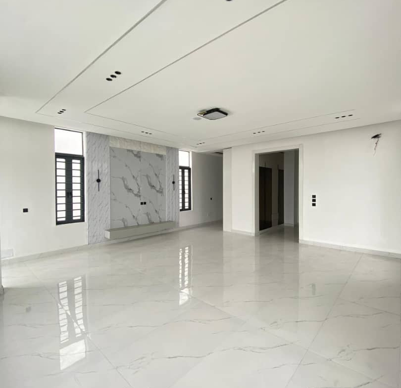 5 Bedroom Fully-Detached Duplex with BQ & Indoor Pool