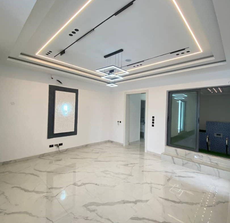 5 Bedroom Fully-Detached Duplex with BQ & Indoor Pool