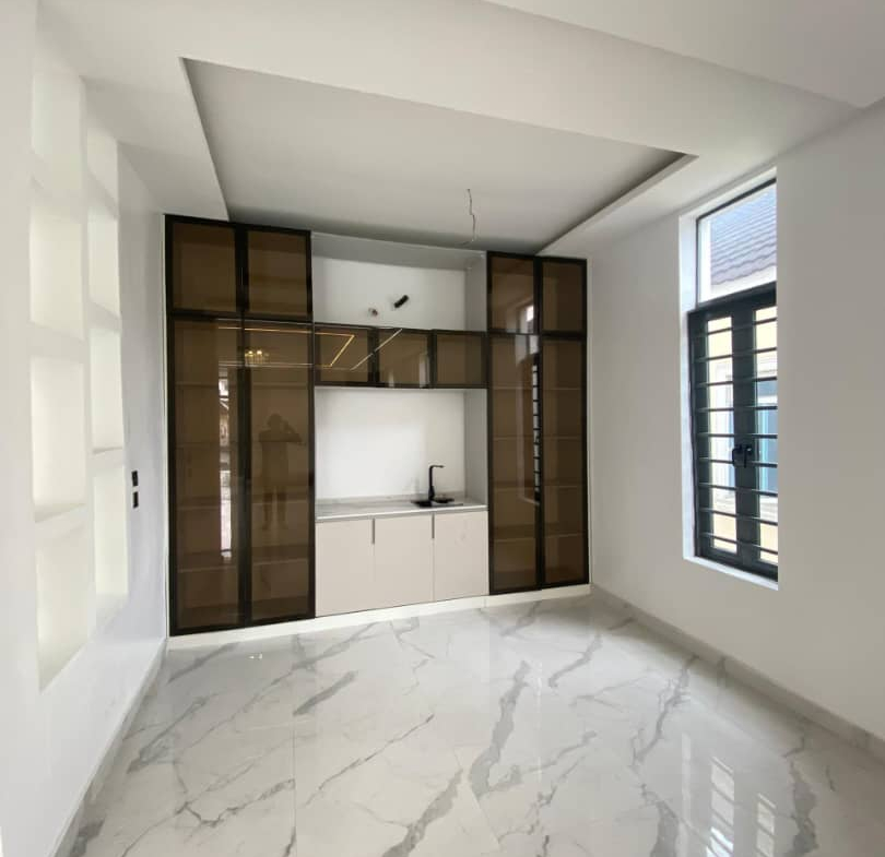 5 Bedroom Fully-Detached Duplex with BQ & Indoor Pool