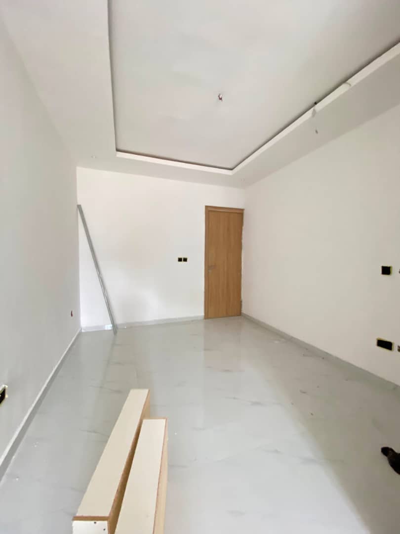 WhatsApp Image 2026-09-23 at 4.41.14 AM (1) 4-BEDROOM TERRACED DUPLEX + BQ