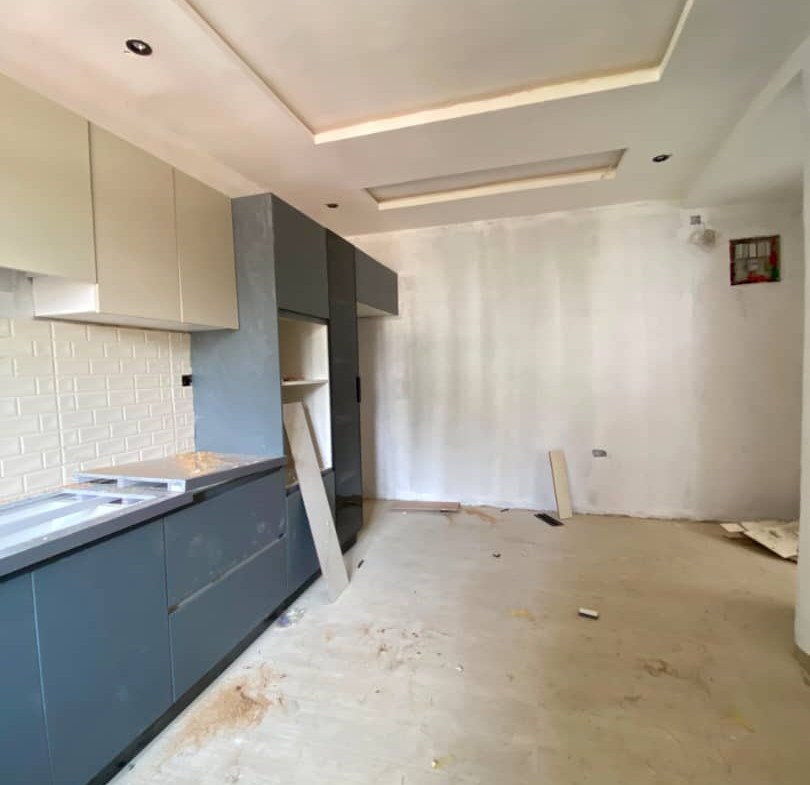4-BEDROOM TERRACED DUPLEX + BQ