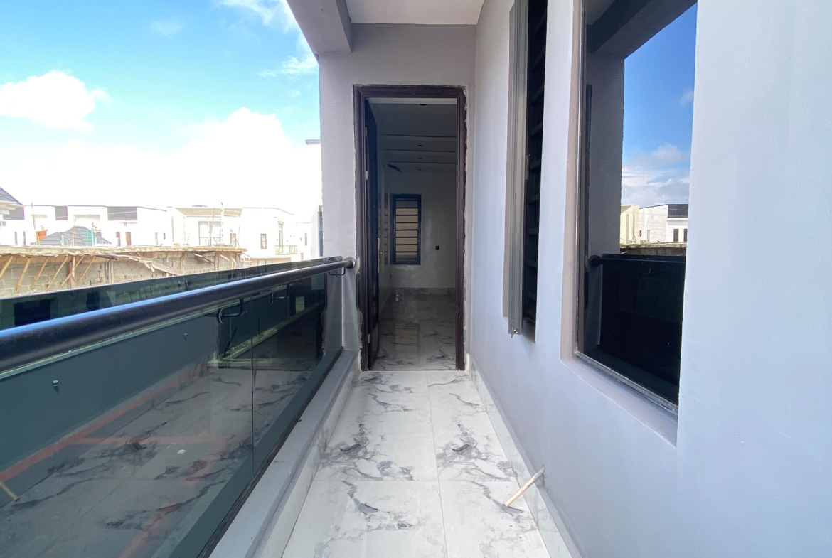 5-Bedroom Fully Detached Duplex with BQ