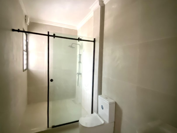 4 BEDROOM APARTMENT WITH ELEVATOR